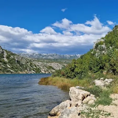 Apartman Manuela Obrovac
